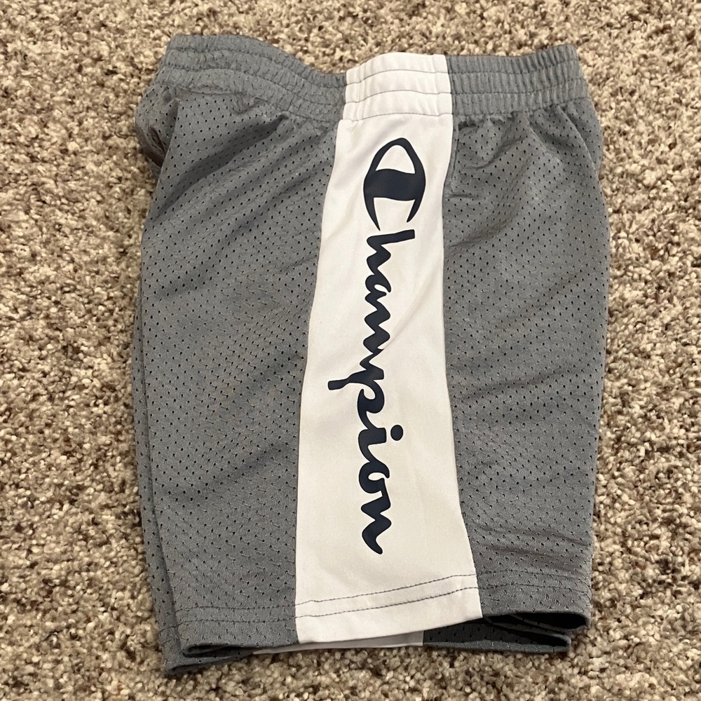 Champion Gray & White Mesh Athletic Shorts Boys Size 6